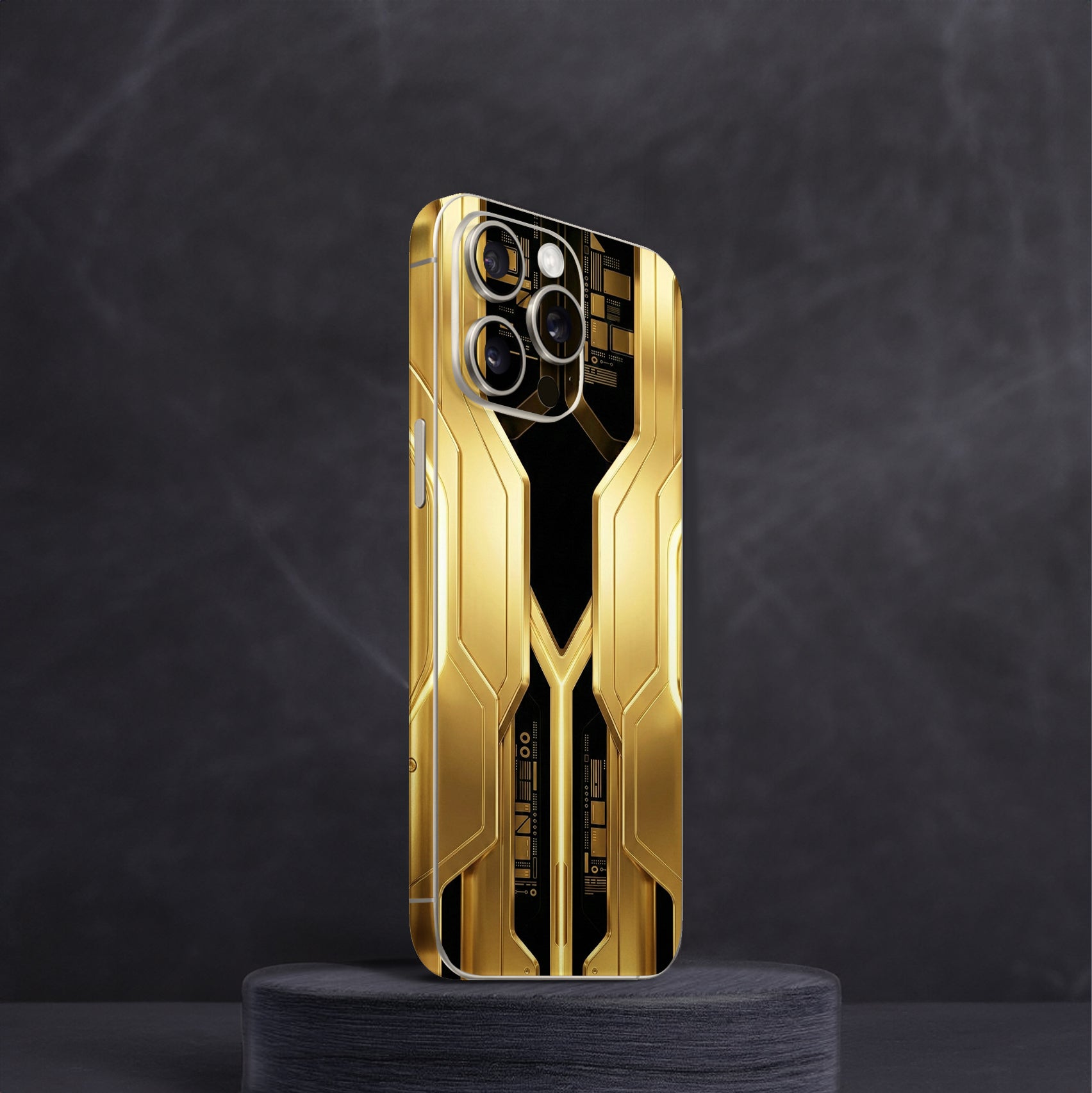 Gamer Knight Gold Mobile Skin