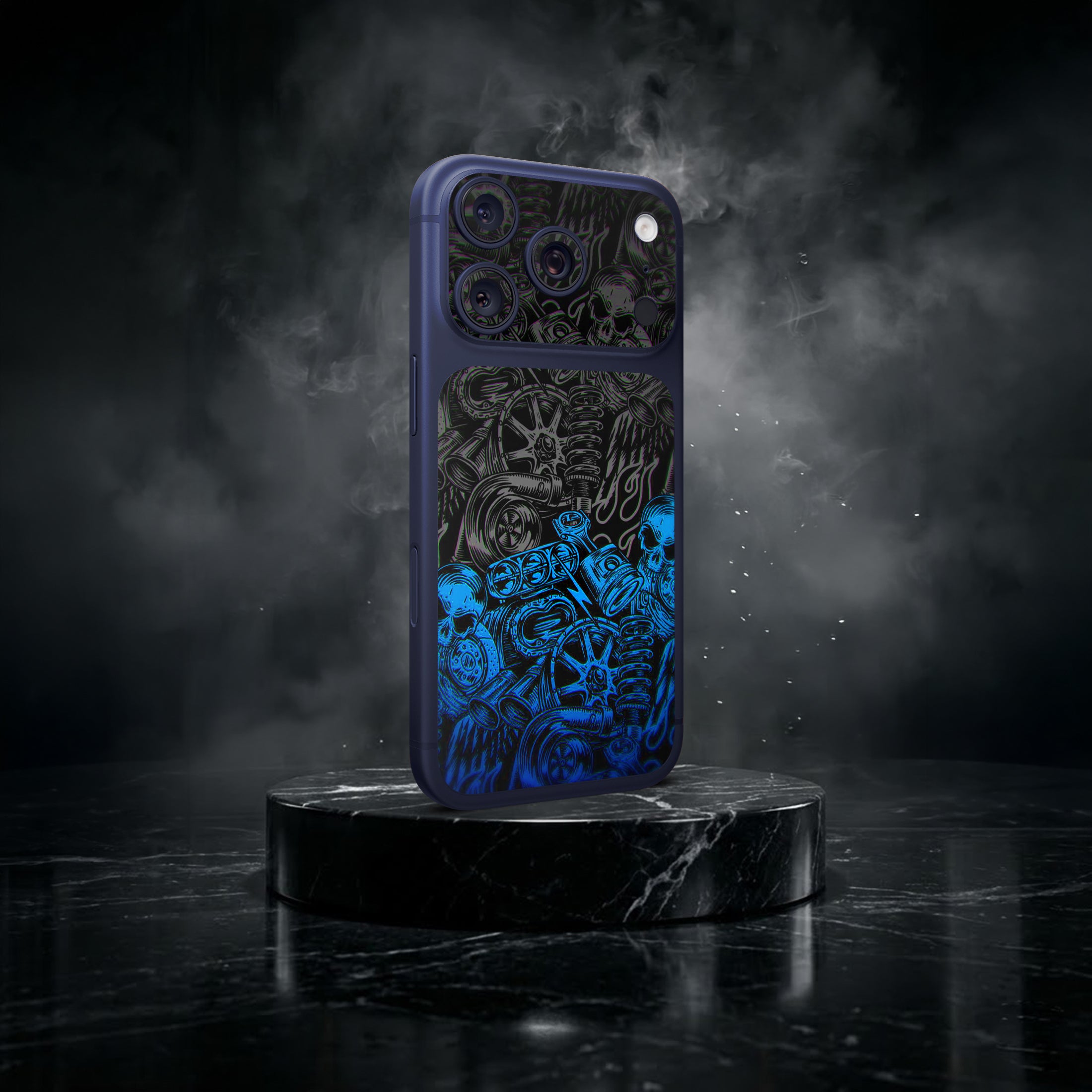 Skull Camera & Pocket Skin for iPhone 17 Pro / 17 Pro Max