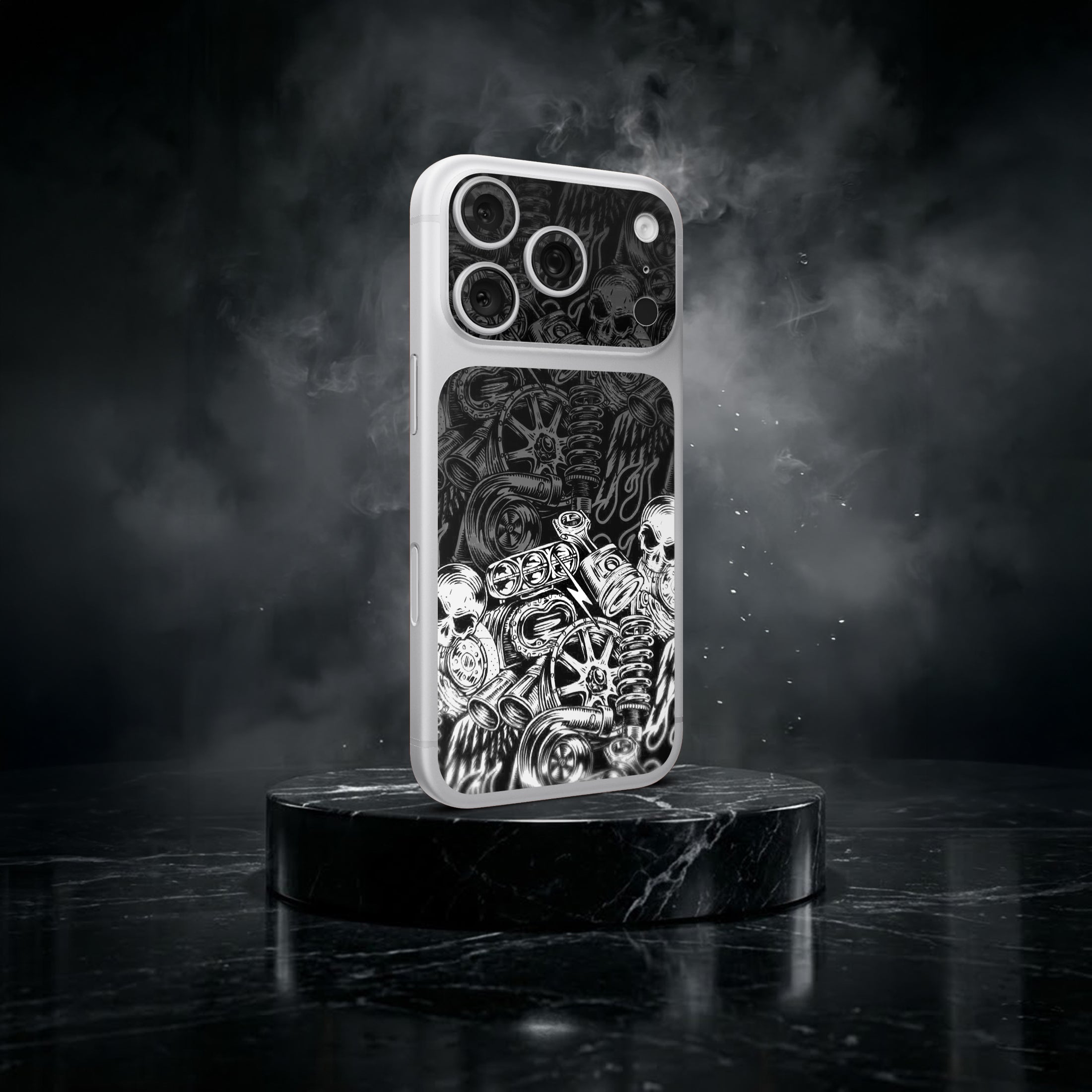 Skull Camera & Pocket Skin for iPhone 17 Pro / 17 Pro Max